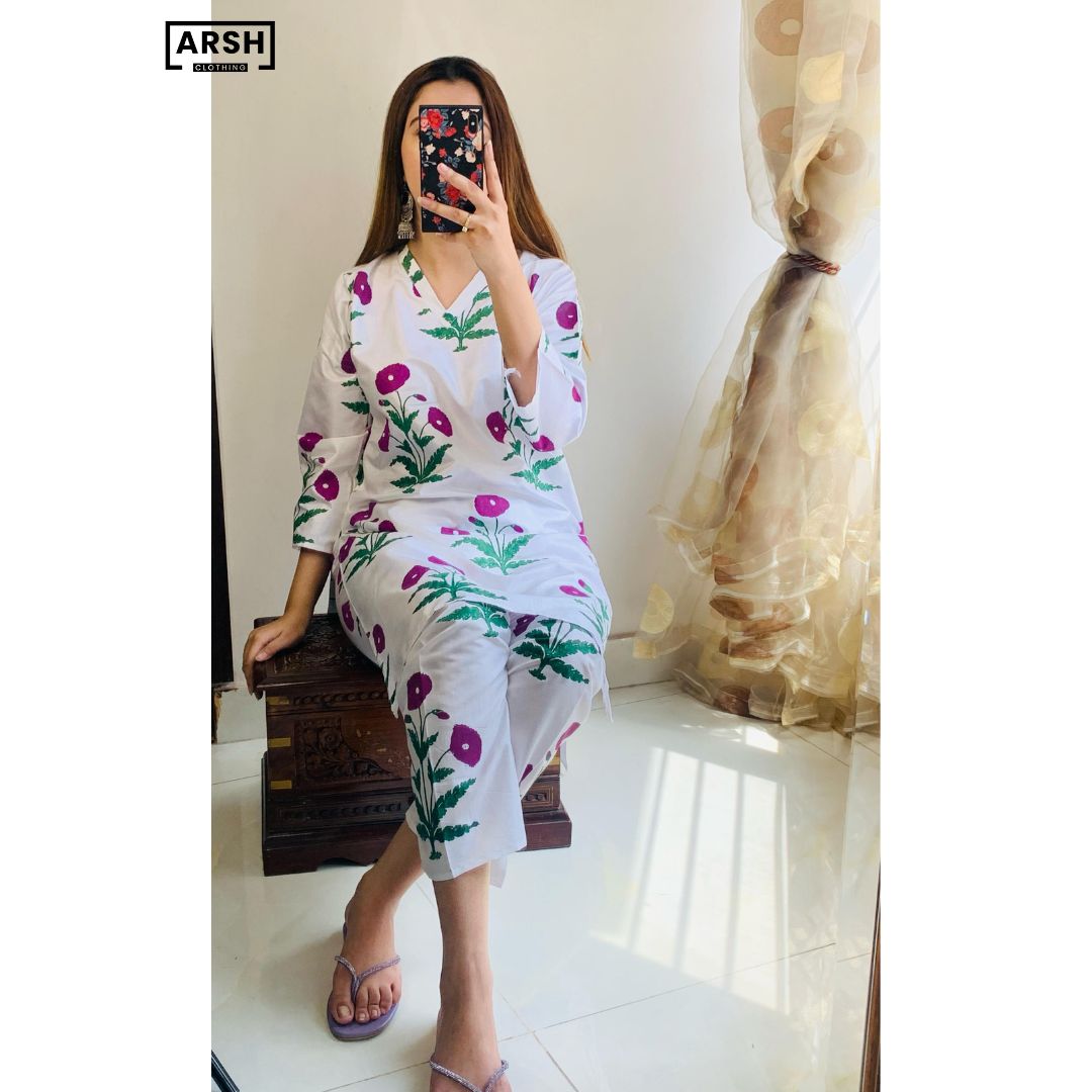 2 PCS WINTERS SPECIAL FLOWER DESIGN