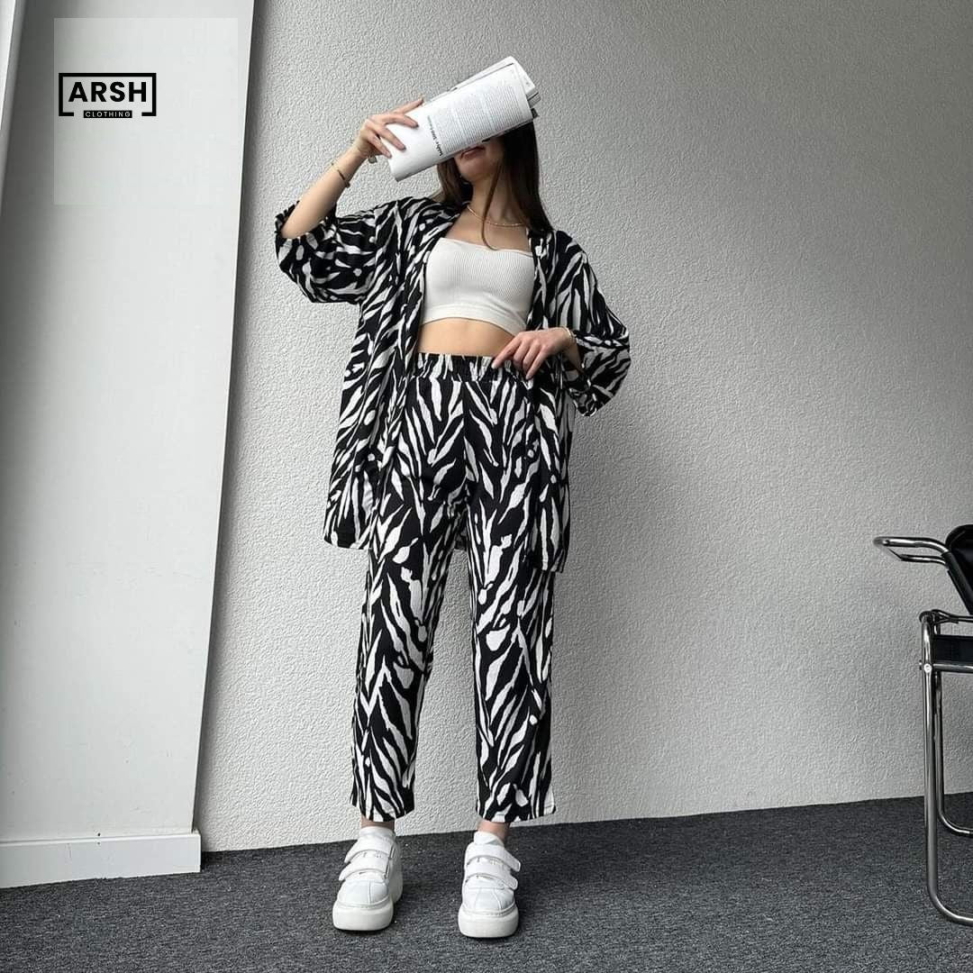 Stylish Zebra Print Coordinated Set 🐾 Trendy Gown & Trousers